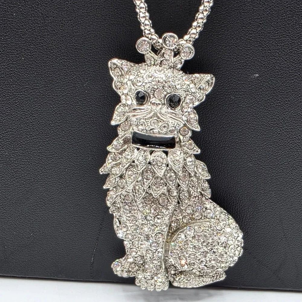 Silver Tone Rhinestone Sitting Cat‎ Pendant Brooch Long Popcorn Chain Necklace